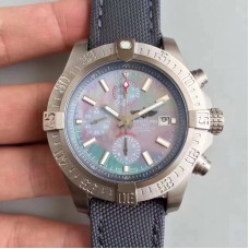 Replika Breitling Avenger Bandit E13338310/M534/253S/E20DSA.2 gezeigt in Mutter Titan madrepole