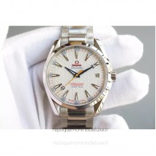 Replik-Uhr Omega Aqua Terra James Bond 41MM Rostfreier Stahl WeiBes Zifferblatt 