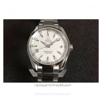 Replik-Uhr Omega Aqua Terra James Bond 41MM Rostfreier Stahl White TextuRotes Zifferblatt 