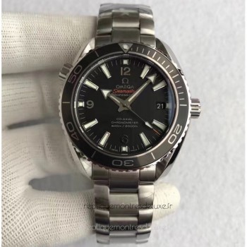 Replik-Uhr Omega Seamaster Planet Ocean 45MM Rostfreier Stahl Schwarzes Zifferblatt 